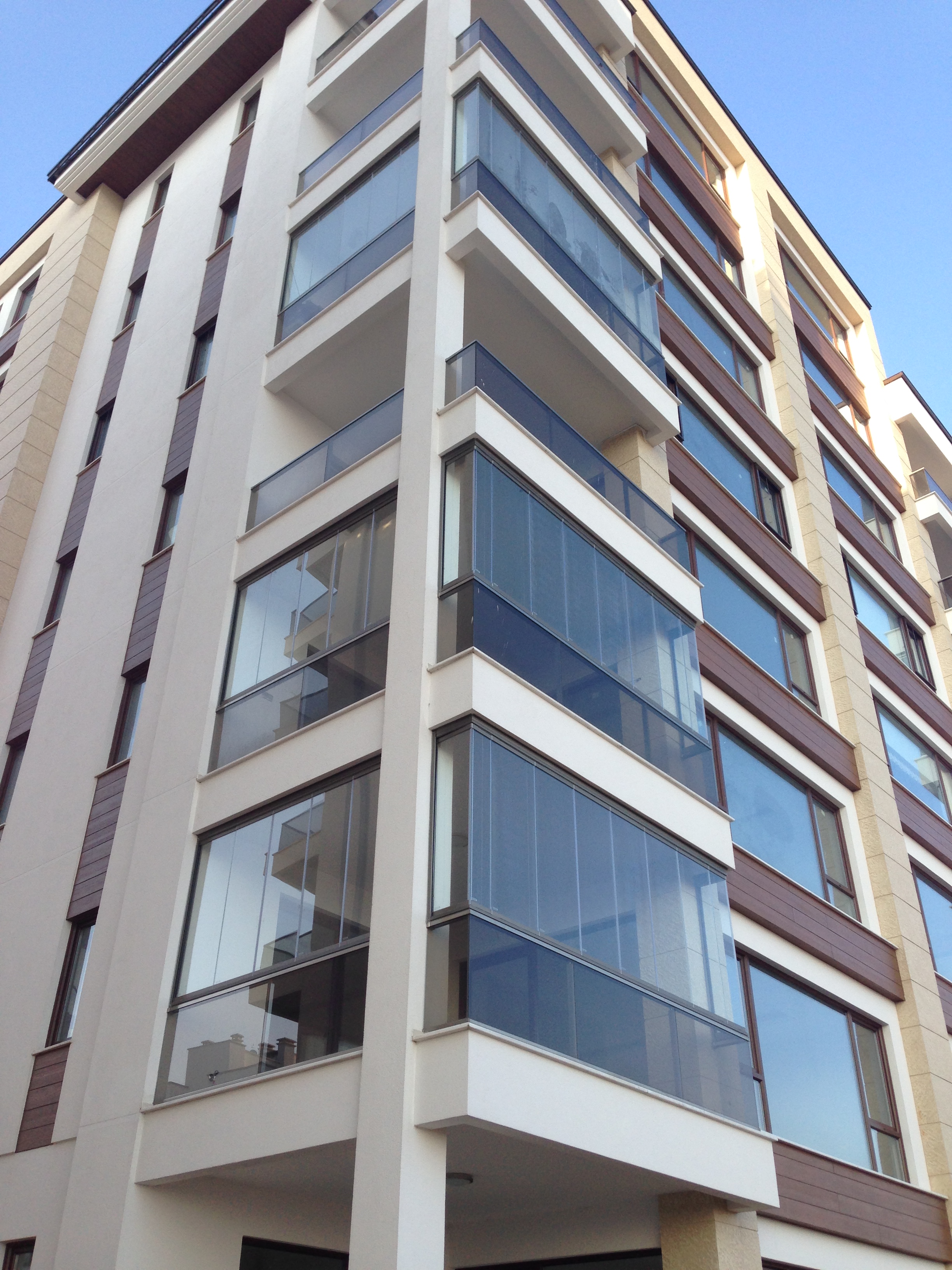 Cam balkon kapatma uygulaması